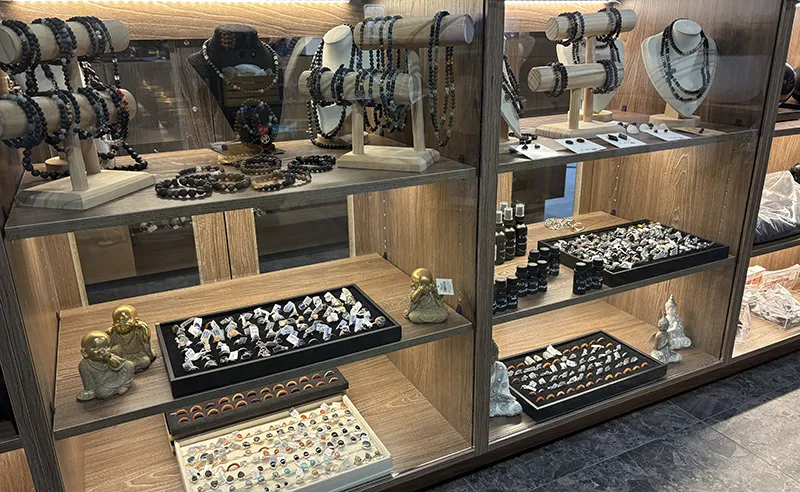 La Divine Shiva boutique